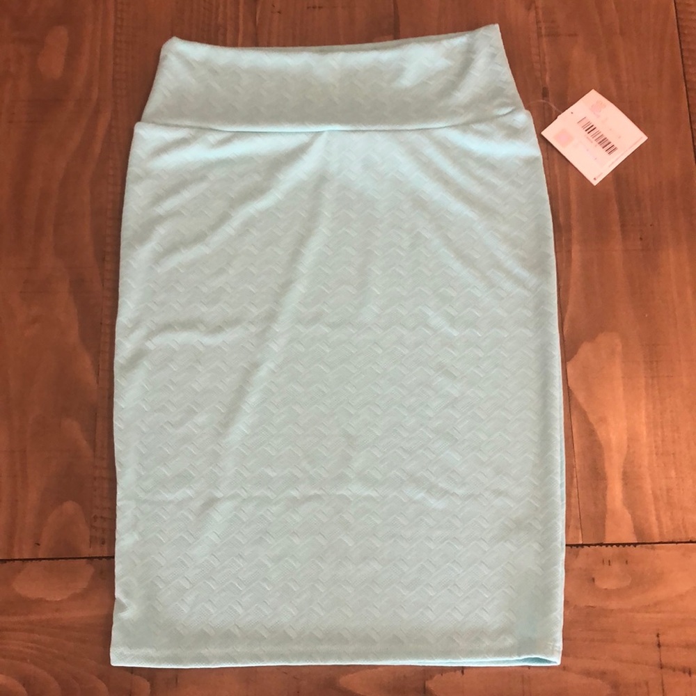 LuLaRoe Cassie